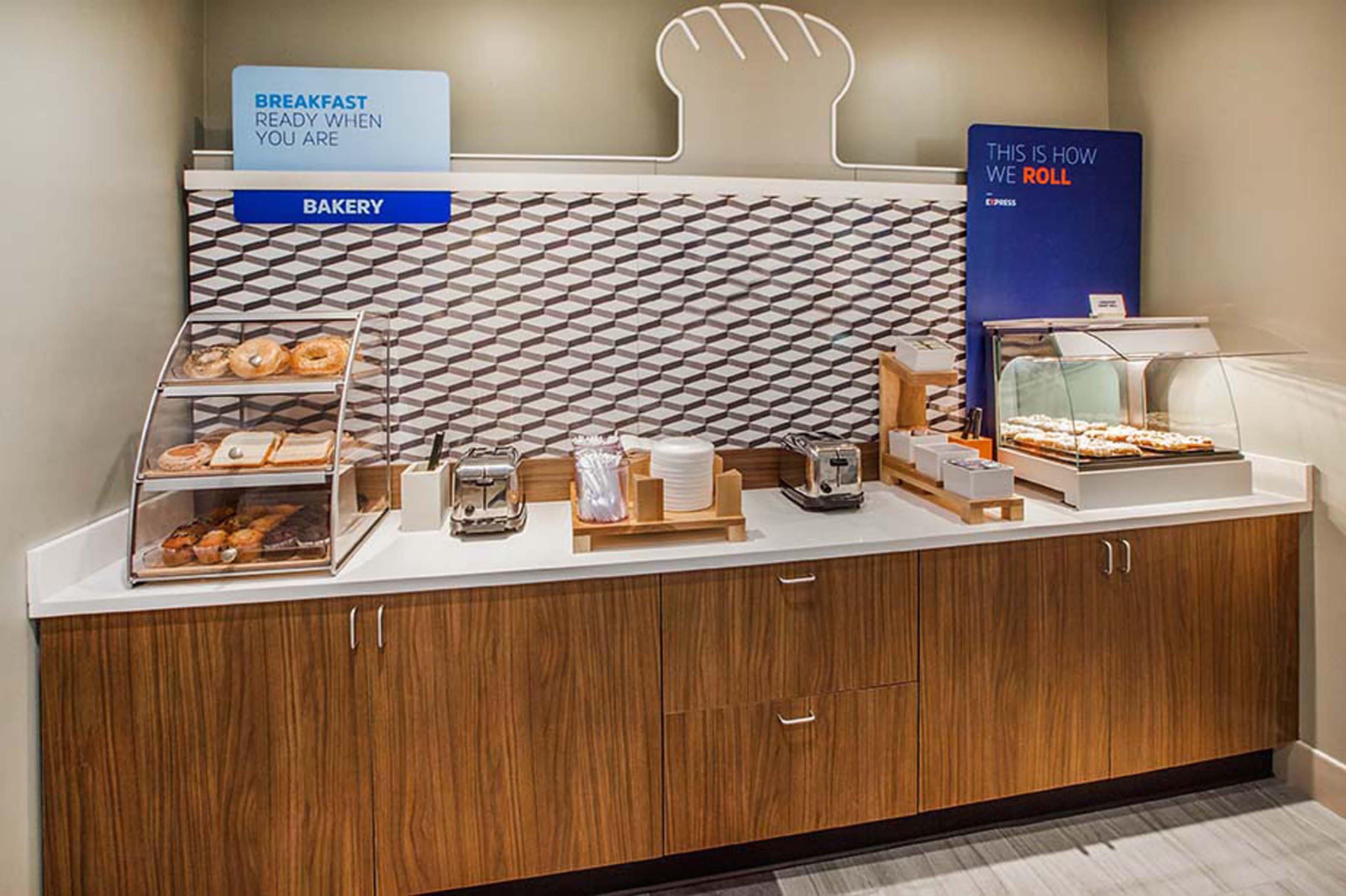 Holiday Inn Express Hotel & Suites Harrison Ngoại thất bức ảnh