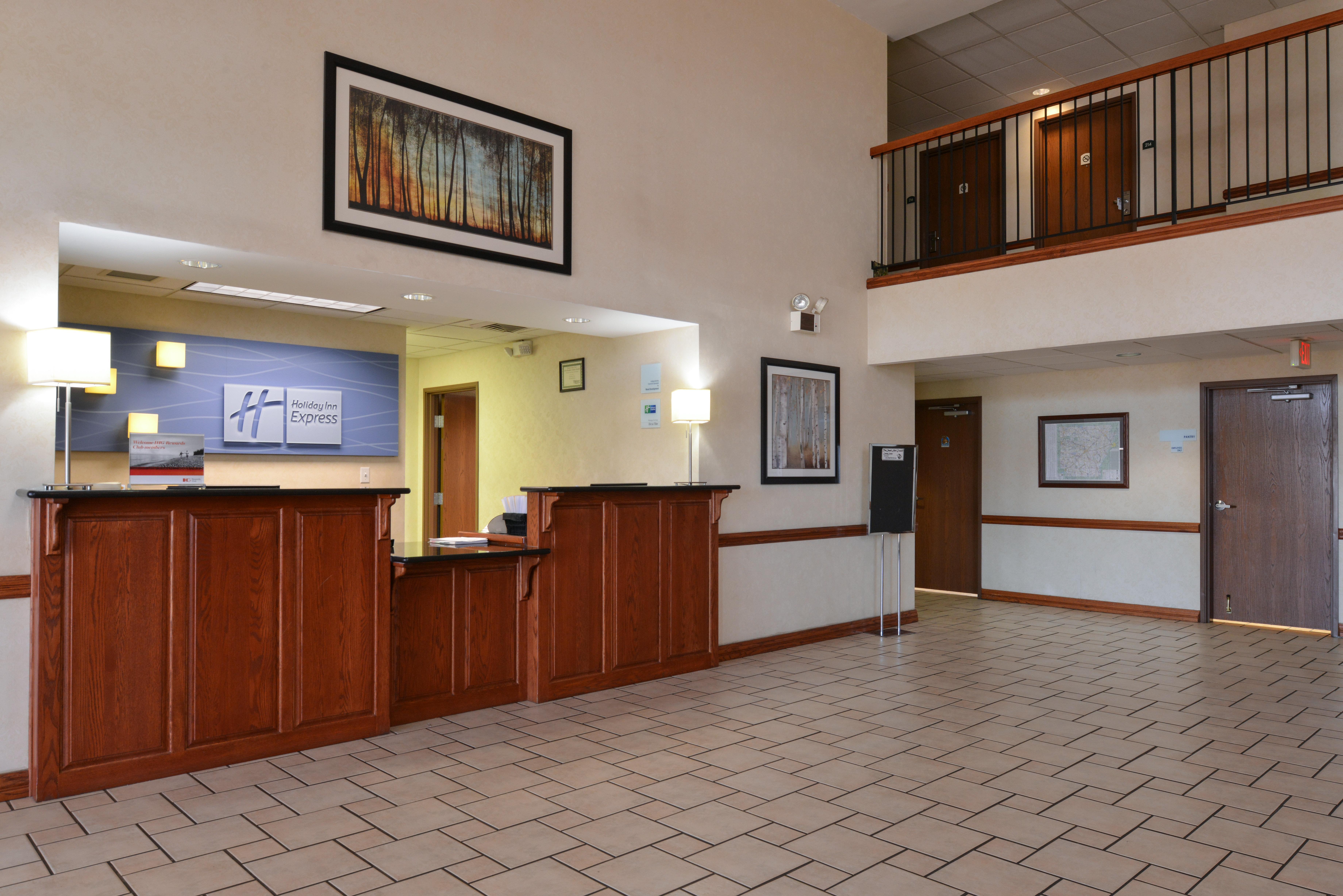 Holiday Inn Express Hotel & Suites Harrison Ngoại thất bức ảnh