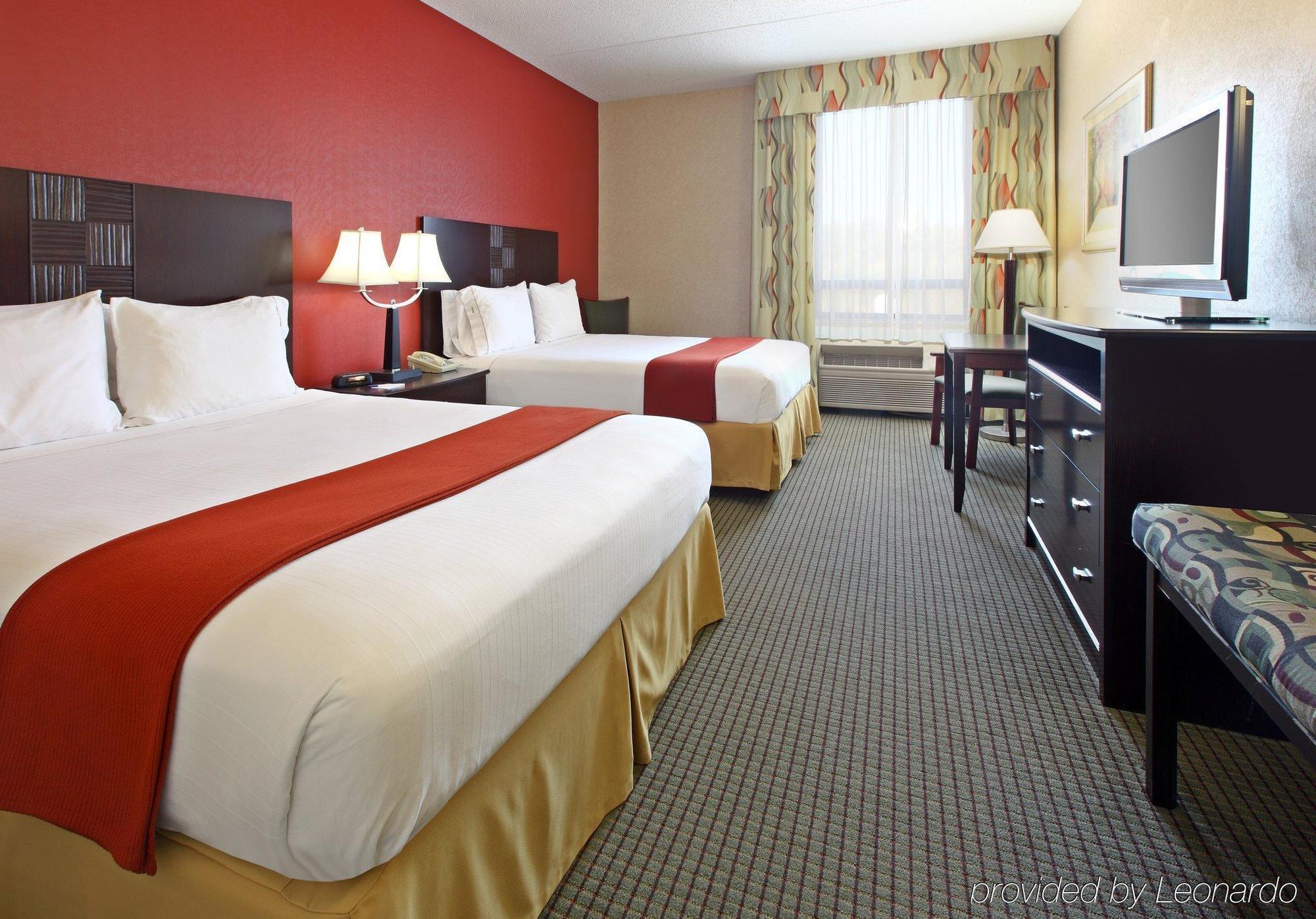 Holiday Inn Express Hotel & Suites Harrison Phòng bức ảnh